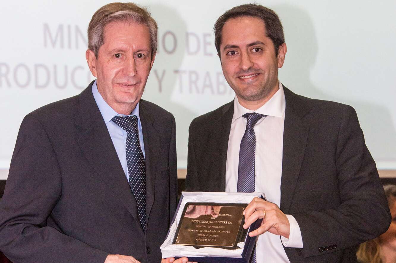 John Deere recibe el Premio a la Exportación Argentina